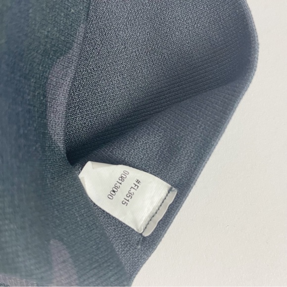 SPANX SEAMLESS LEGGINGS 7/8 Length 4 Way Stretch High-Rise  CAMMO Size Small - Picture 9 of 10